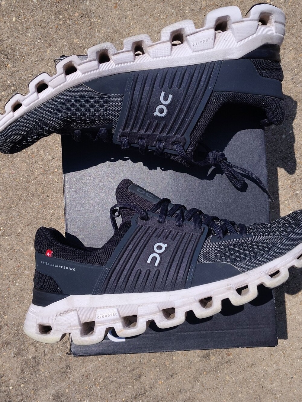 On Cloudswift Men 8/Wo 9.5 Black Rock CloudTec Running Shoes